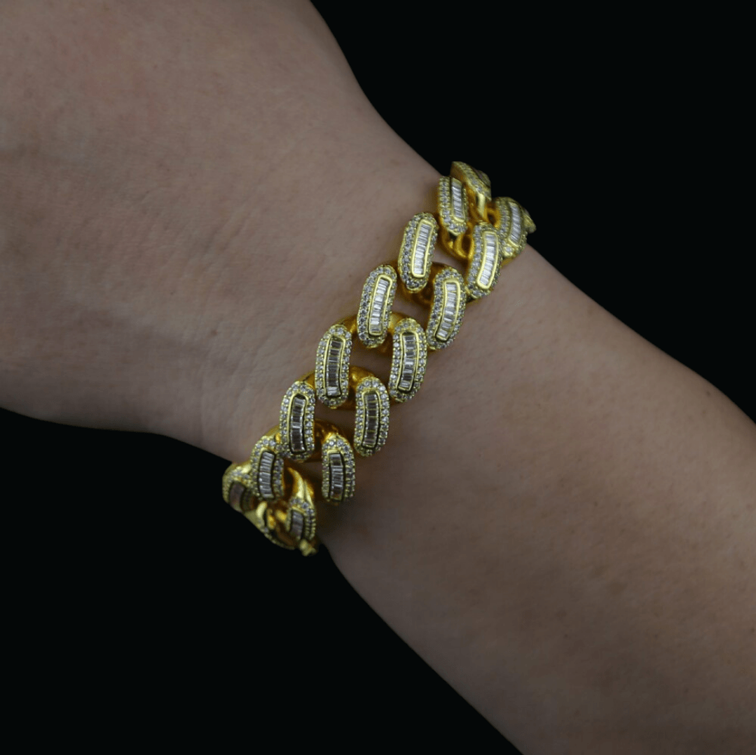 18MM Baguette Box Clasp Iced Out Diamond Bracelet
