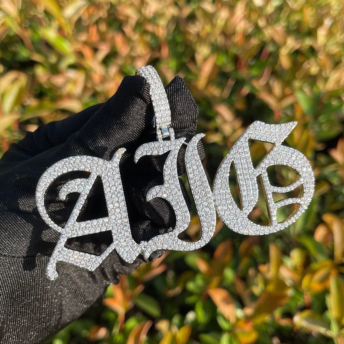 Thin Luxury Iced Out Personalized Custom Name Necklace Pendant