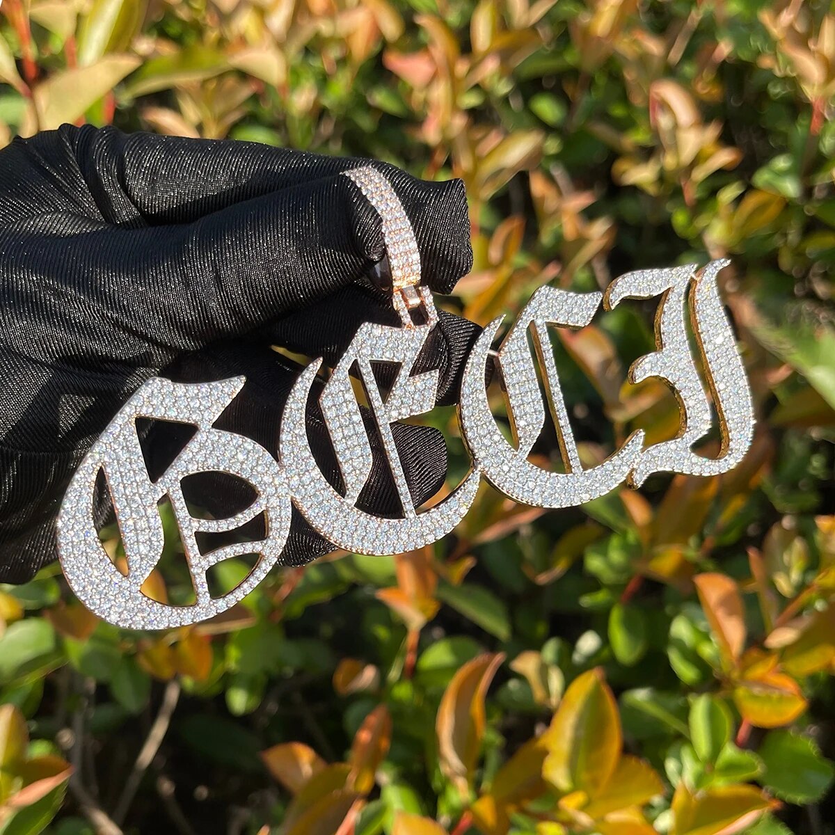 Thin Luxury Iced Out Personalized Custom Name Necklace Pendant