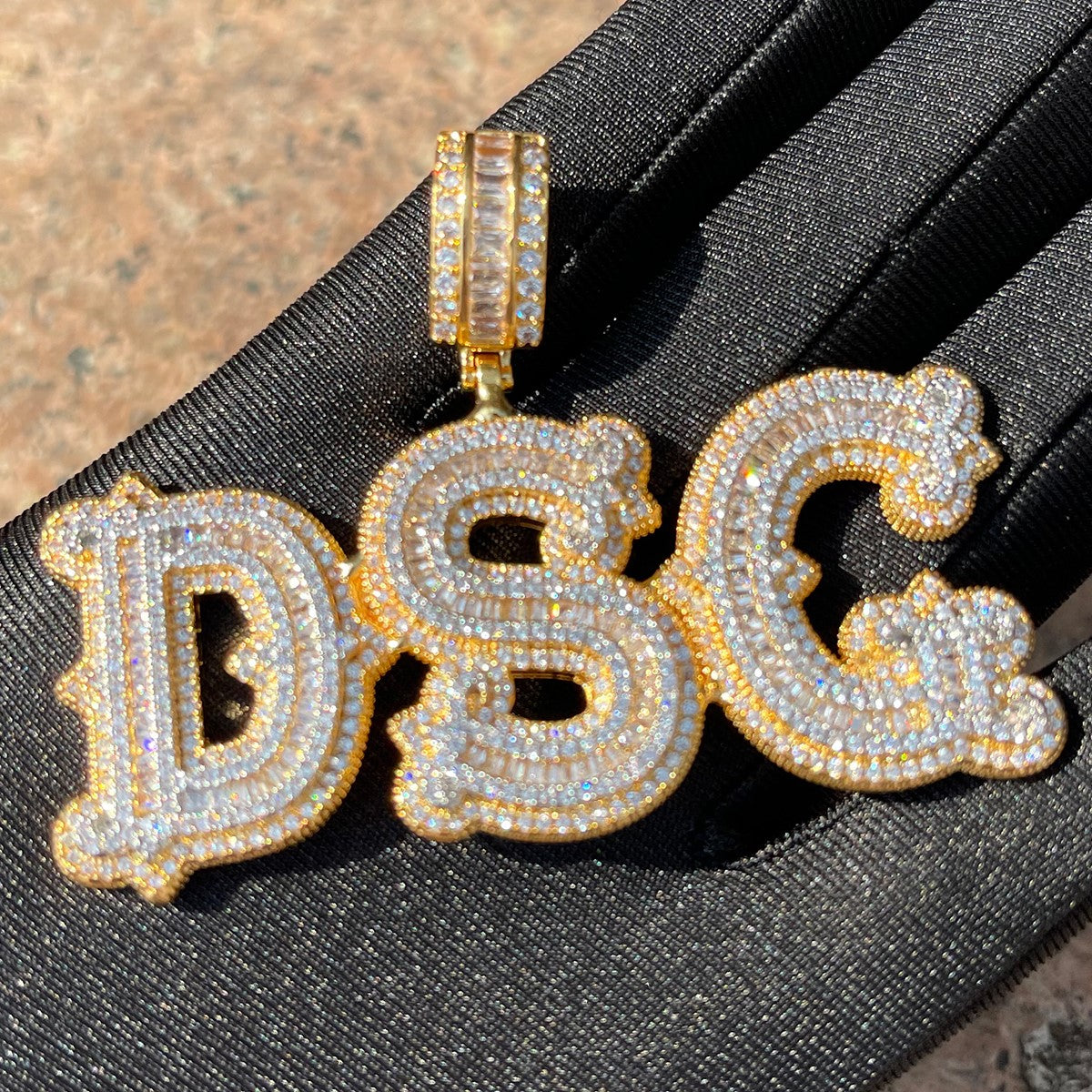 Sharp Attention Iced Out Personalized Custom Name Necklace Pendant