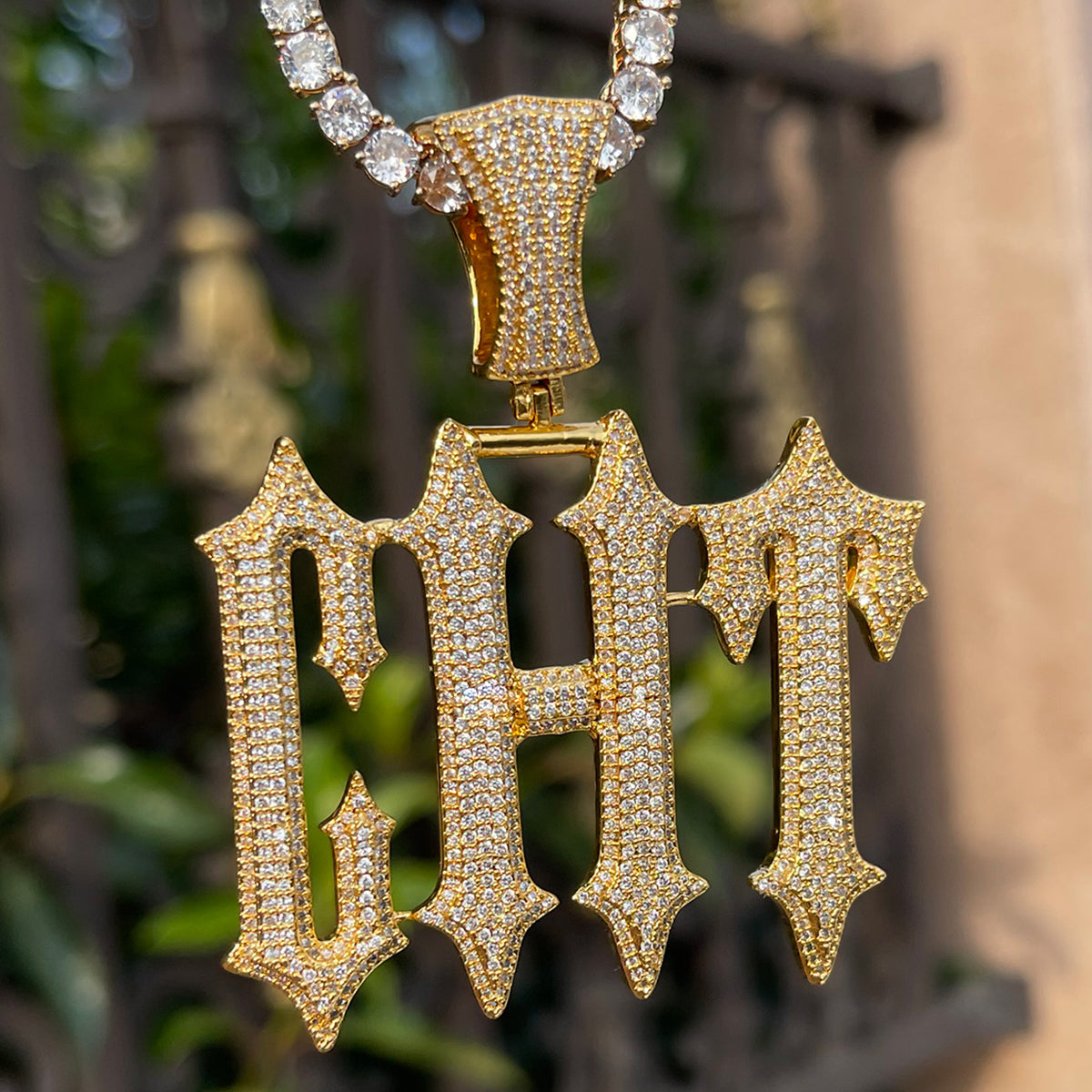 Vampire Rapper Star Rock Iced Out Personalized Custom Name Necklace Pendant