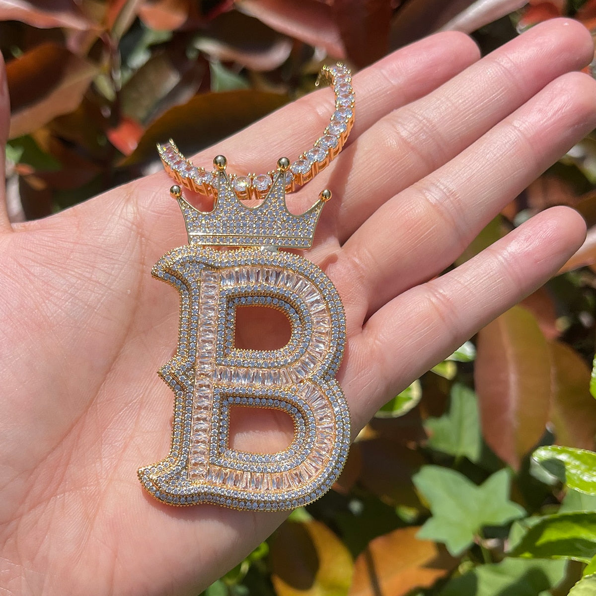 Special Crown Edition Iced Out Initial Custom Name Necklace Pendant