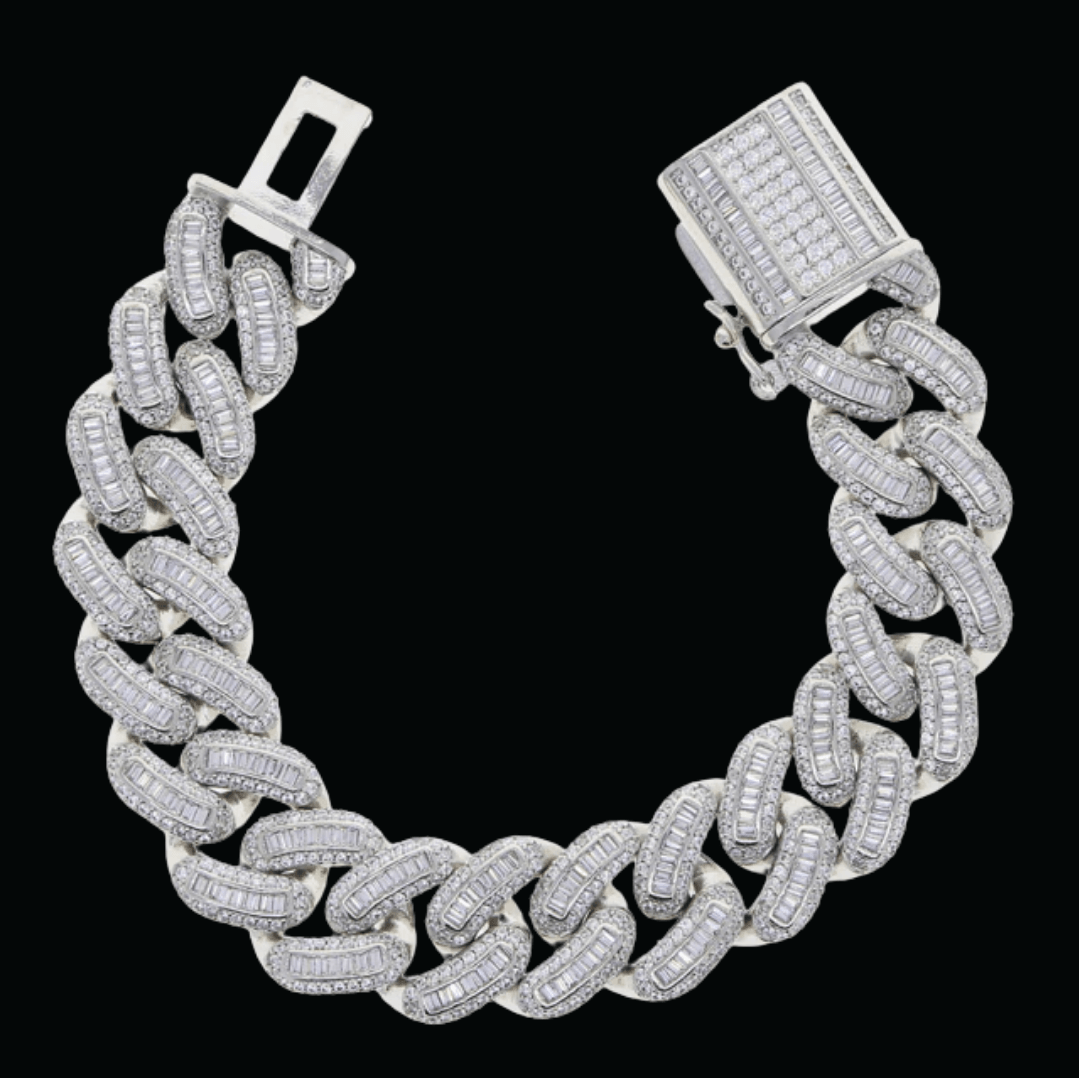 18MM Baguette Box Clasp Iced Out Diamond Bracelet